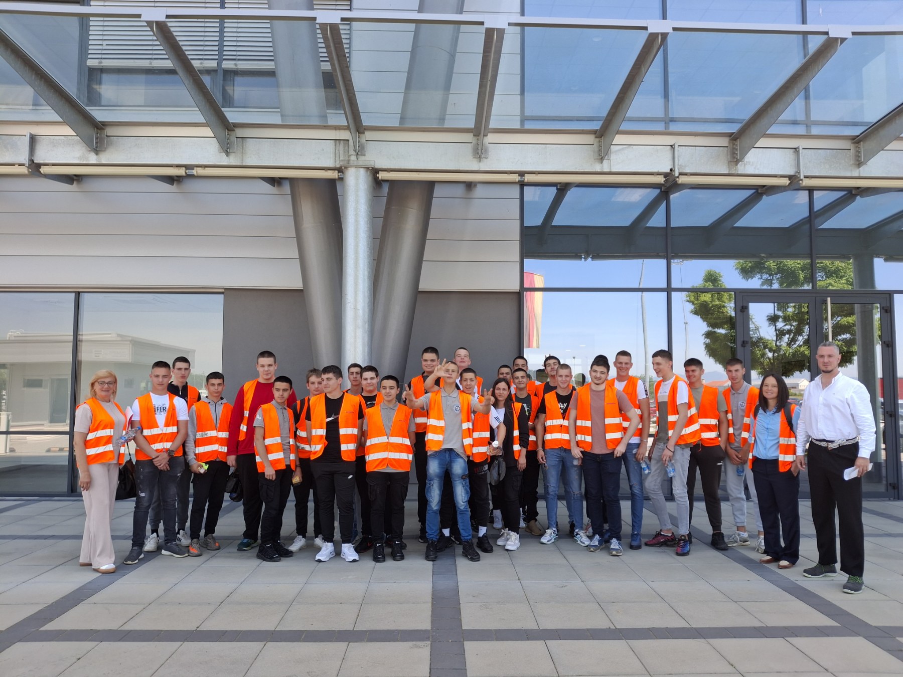 Job Shadowing kao ključni korak u karijernom razvoju mladih – poseta kompaniji Vorwerk