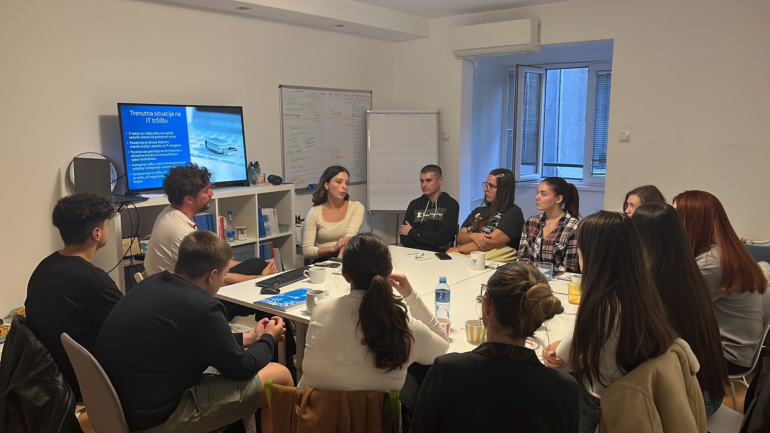 Realizovana IT obuka za mlade!