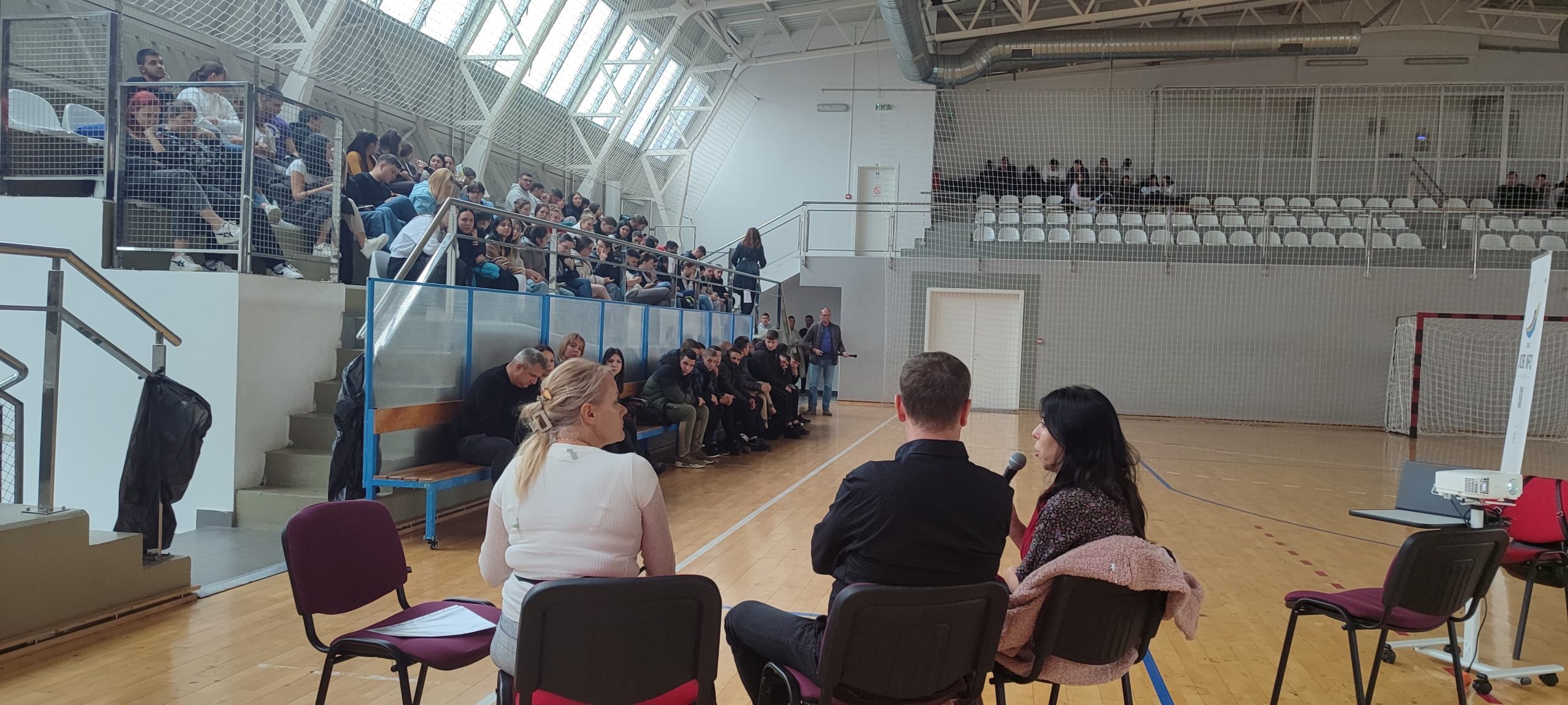 🎯 Još jedna Konekt konferencija – ovog puta u Mačvanskoj srednjoj školi u Bogatiću!