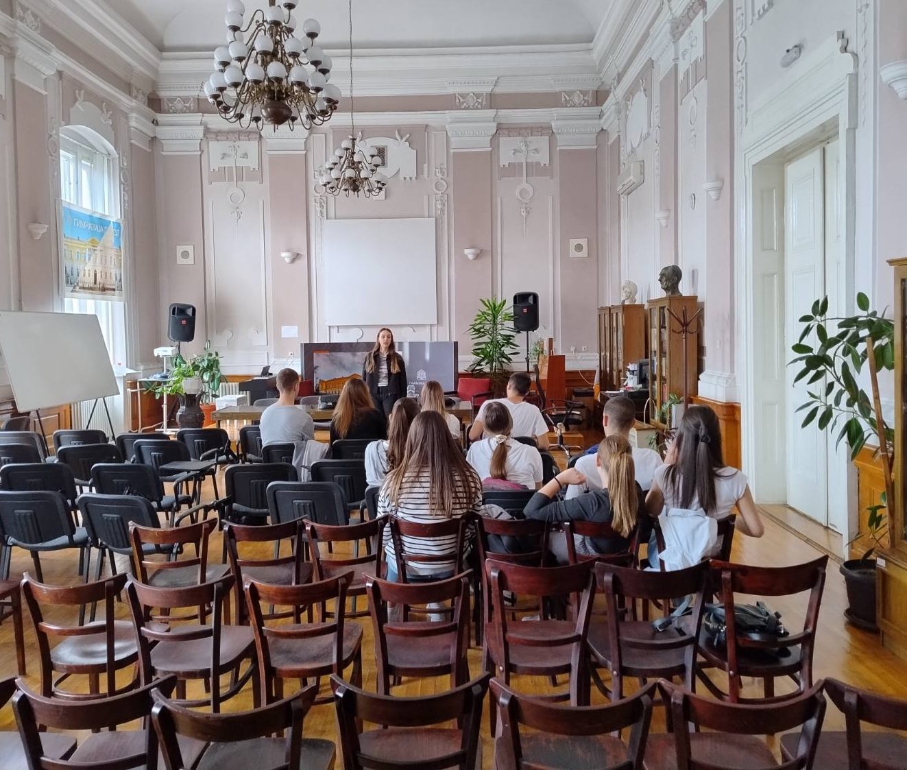 Efekat malih koraka: Kako male promene vode velikim karijernim skokovima 🌱➡️🌳