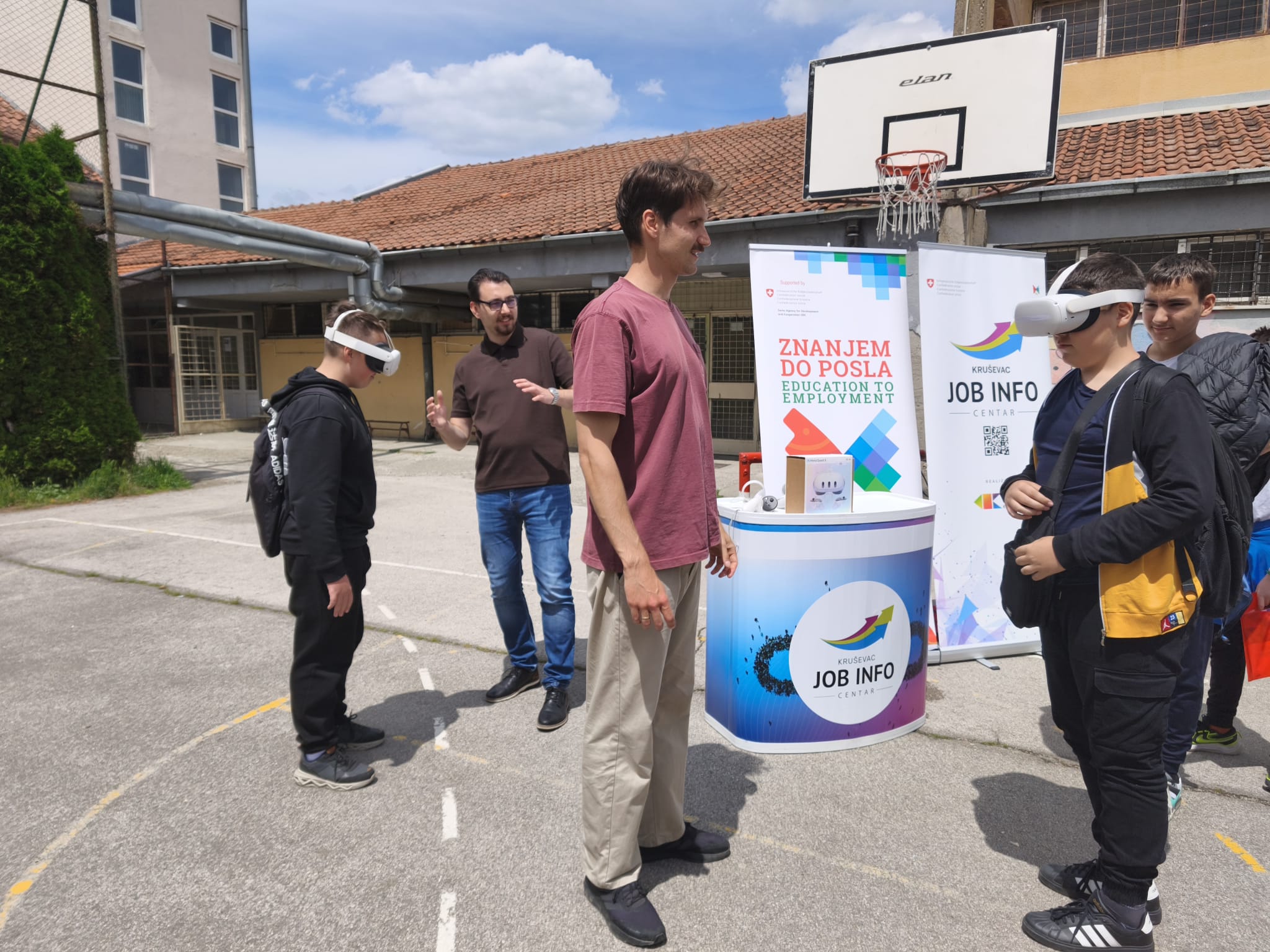 VR tehnologija u službi karijernog usmeravanja: Održana promocija dualnog obrazovanja u Kruševcu
