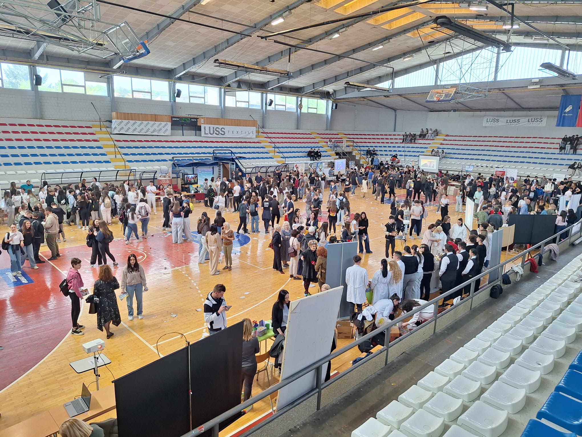 Karijerni putokaz za buduće srednjoškolce na Sajmu obrazovanja u Kruševcu